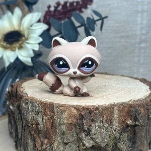 LPS Littlest Pet Shop #1348 Raccoon Toy Animal